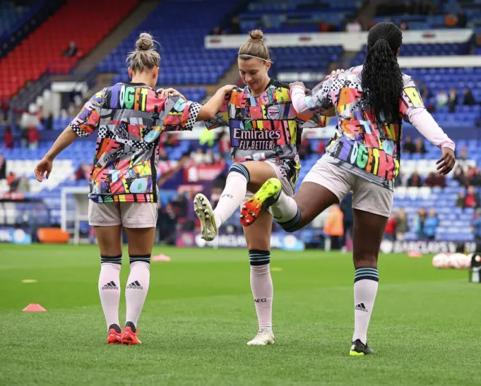 Framed Print : Arsenal Women Face Liverpool FC in FA Womens Super League Showdown