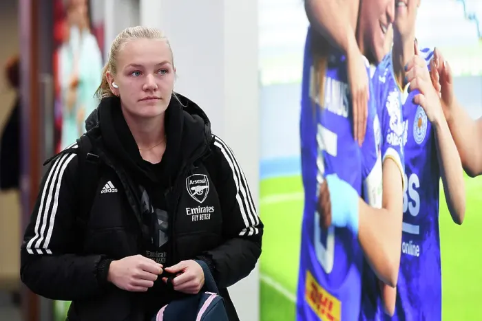 Framed Print : Arsenal Women Face Off Against Leicester City in Barclays Super League Showdown