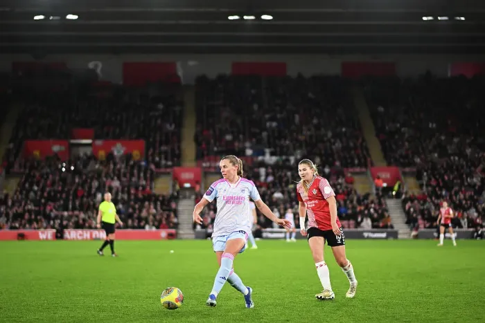 Framed Print : Arsenal Women Face Off Against Southampton: Conti Cup Showdown at St. Mary's Stadium