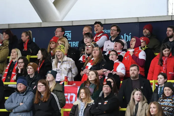 Framed Print : Arsenal Women Fans Passionate Support at Manchester City vs Arsenal - FA Women's Super League Clash (2022-23)