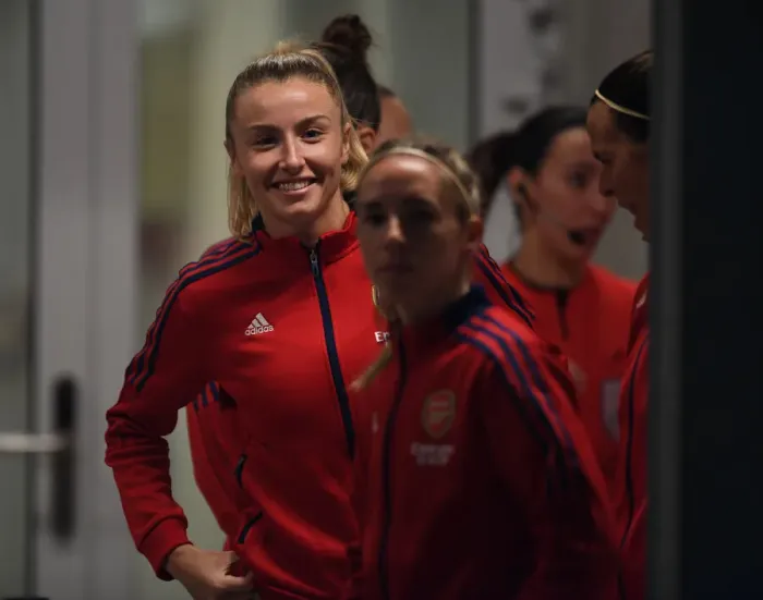 Framed Print : Arsenal Women Take on HB Koge in UEFA Women's Champions League