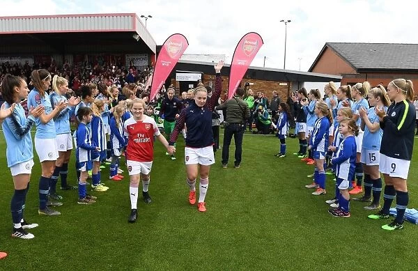 Arsenal Women Honored by Manchester City Women Ahead of WSL Showdown