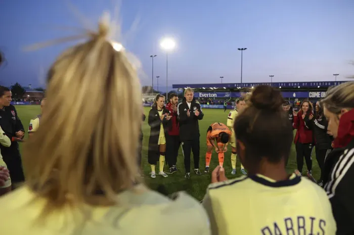 Framed Print : Arsenal Women: Jonas Eidevall Addresses Team After Everton Match