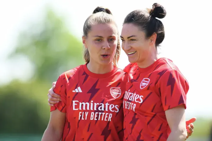 Framed Print : Arsenal Women: Pre-Match Focus - Victoria Pelova and Jodie Taylor Ready to Take on Aston Villa in FA Women's Super League