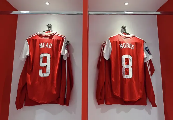 Framed Print : Arsenal Women: Pre-Match Preparation at Emirates Stadium Ahead of Manchester United Clash (2022-23)