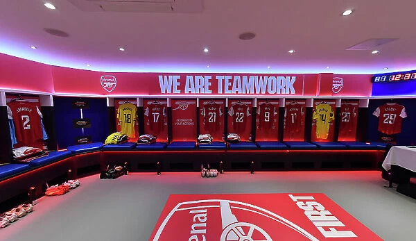 Arsenal Women Prepare for FA WSL Cup Final Showdown Against Chelsea