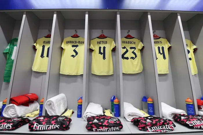 Framed Print : Arsenal Women Prepare for FC Barcelona Clash in UEFA Champions League