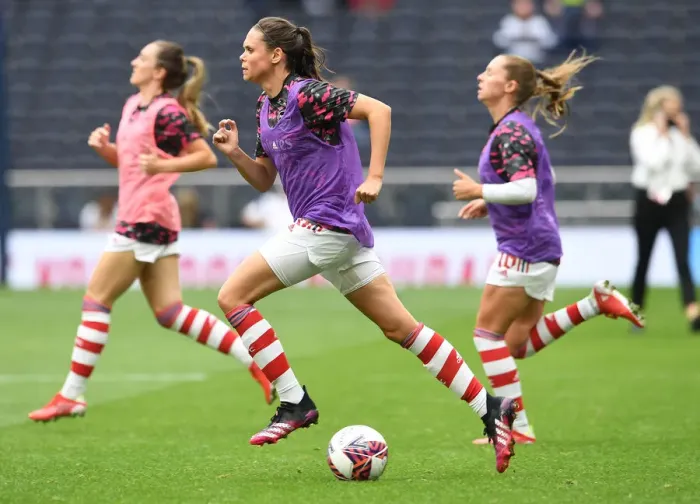 Framed Print : Arsenal Women Prepare for Showdown against Tottenham in MIND Series Match