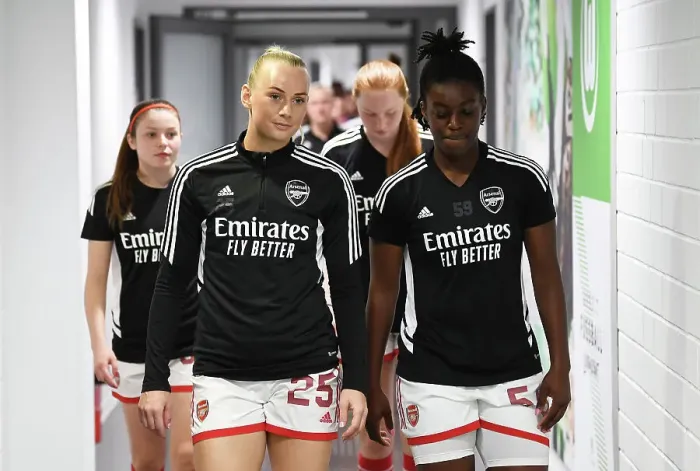 Framed Print : Arsenal Women Prepare for UEFA Champions League Semi-Final Showdown Against VfL Wolfsburg Framed Print : Arsenal Women Prepare for UEFA Champions League Semi-Final Showdown Against VfL Wolfsburg