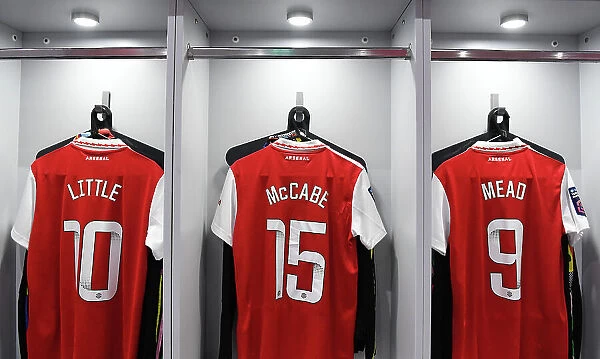 Arsenal Women Prepare for West Ham Clash: A Peek into the Team's Dressing Room