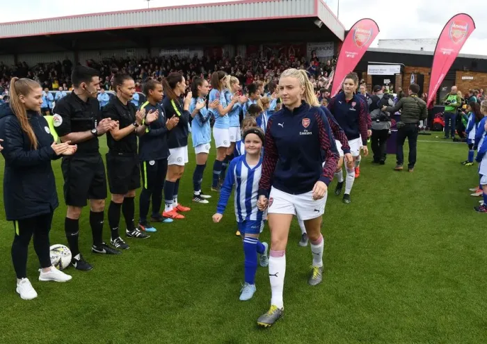 Framed Print : Arsenal Women Receive Guard of Honor from Manchester City Women Ahead of WSL Match Framed Print : Arsenal Women Receive Guard of Honor from Manchester City Women Ahead of WSL Match
