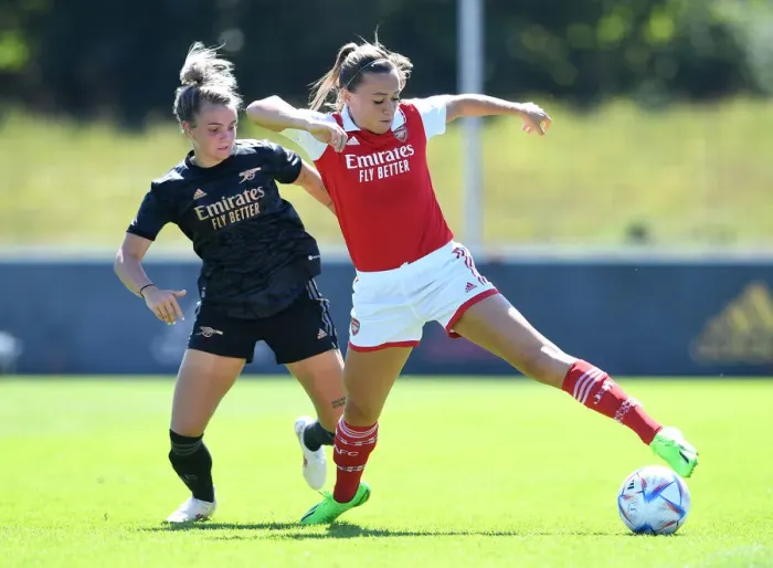 Framed Print : Arsenal Women Train at Adidas Facility in Germany: A Behind-the-Scenes Look