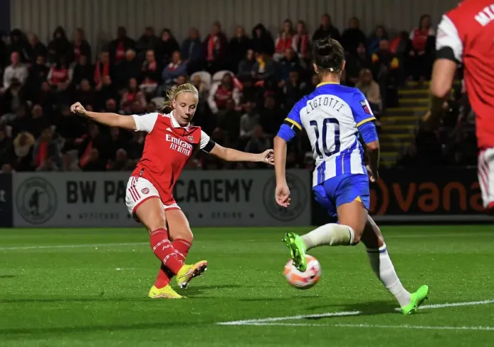Framed Print : Arsenal Women Triumph Over Brighton & Hove Albion Women in FA WSL Showdown: Beth Mead Scores the Decisive Goal