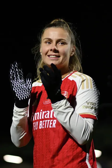 Framed Print : Arsenal Women Triumph in Conti Cup Match Against Bristol City