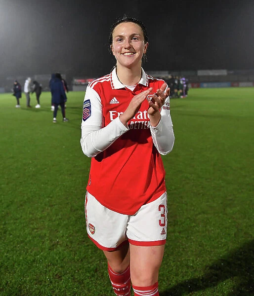 Arsenal Women Triumph Over Liverpool: Lotte Wubben-Moy Celebrates FA Women's Super League Victory