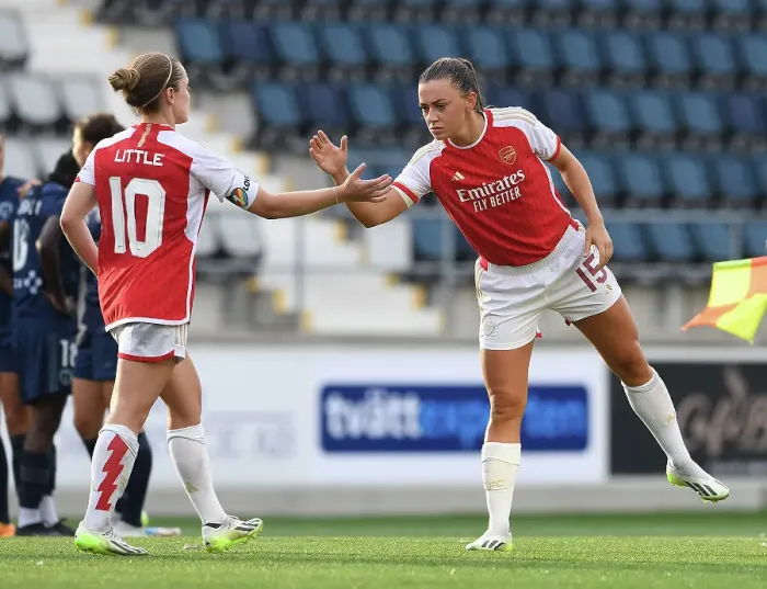 Framed Print : Arsenal Women Triumph in Penalty Shootout Against Paris FC in UEFA Champions League