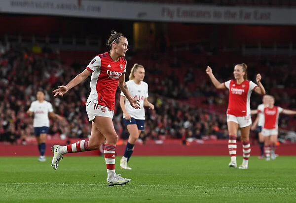 Arsenal Women Triumph Over Tottenham Hotspur with Caitlin Foord's Brace in FA WSL Showdown