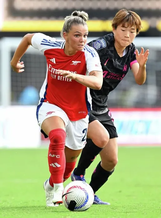 Framed Print : Arsenal Women v Chelsea Women: Pre Season Friendly