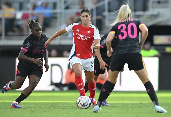 Framed Print : Arsenal Women v Chelsea Women: Pre Season Friendly