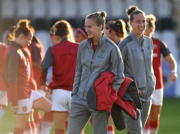 Arsenal Women: Vivianne Miedema and Sari van Veenendaal Pre-Season Training, 2017