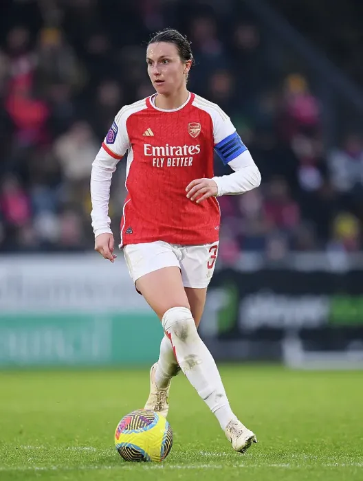 Framed Print : Arsenal Women vs. West Ham United: Lotte Wubben-Moy in Action - Barclays WSL Clash at Meadow Park (2023-24)