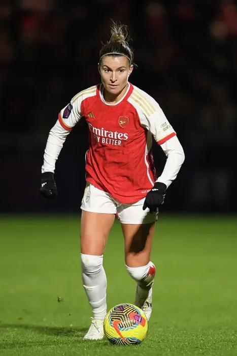 Framed Print : Arsenal Women vs. Tottenham Hotspur Women: FA WSL Cup Clash - Steph Catley's Thrilling Run (2023-24): Arsenal's Steph Catley Dazzles in FA WSL Cup Match Against Tottenham Hotspur
