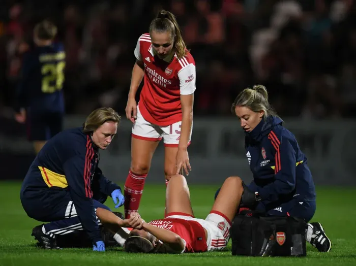 Framed Print : Arsenal Women vs AFC Ajax: Injury Time-Out in UEFA Women's Champions League