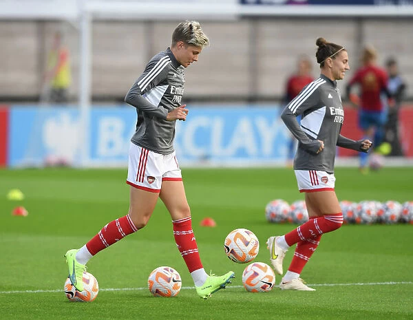 Arsenal Women vs Ajax Women: UEFA Women's Champions League Qualifier Showdown
