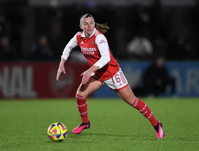 Framed Print : Arsenal Women vs Aston Villa: FA Women's Continental Tyres League Cup Clash at Meadow Park