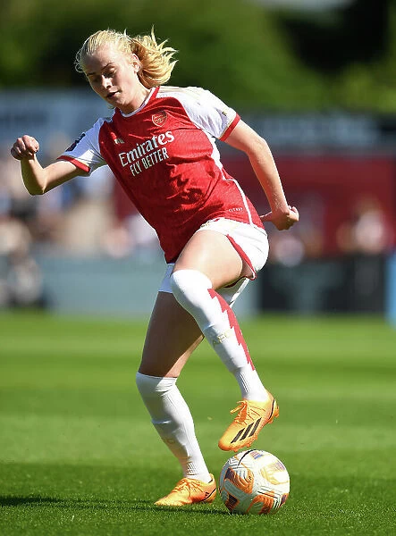 Arsenal Women vs Aston Villa: FA Women's Super League Showdown at Meadow Park (2022-23)