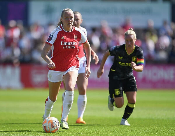 Arsenal Women vs. Aston Villa: FA Women's Super League Showdown at Meadow Park