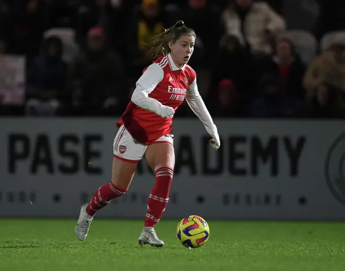 Framed Print : Arsenal Women vs Aston Villa: FA WSL Cup Clash at Meadow Park