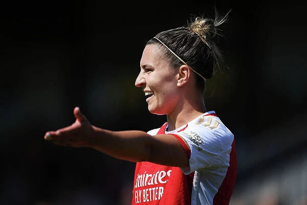 Arsenal Women vs Aston Villa: Tense Moment at the FA Women's Super League Match