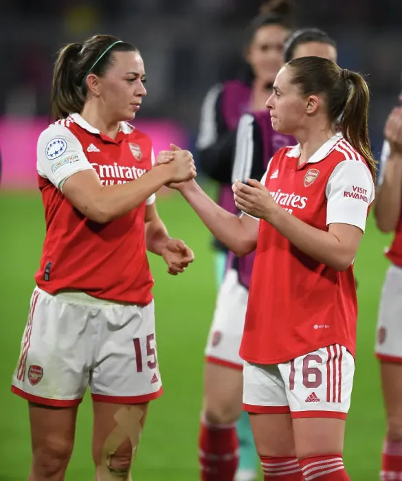 Framed Print : Arsenal Women vs. Bayern Munich: A UEFA Champions League Quarter-Final Battle in Munich