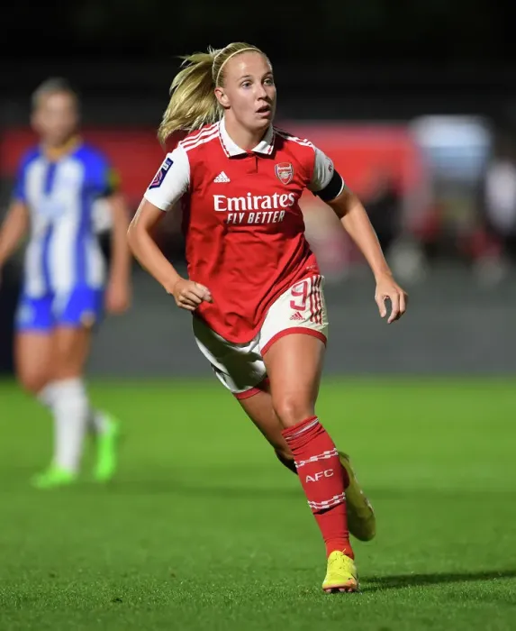 Framed Print : Arsenal Women vs Brighton & Hove Albion Women: Barclays WSL Showdown at Meadow Park