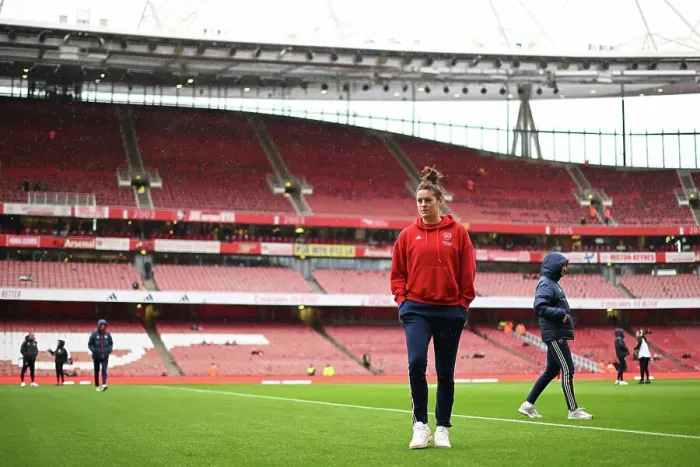 Framed Print : Arsenal Women vs Chelsea Women: Barclays Super League Clash at Emirates Stadium (2023-24)