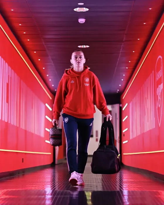 Framed Print : Arsenal Women vs Chelsea Women: Barclays Super League Clash at Emirates Stadium (December 2023)
