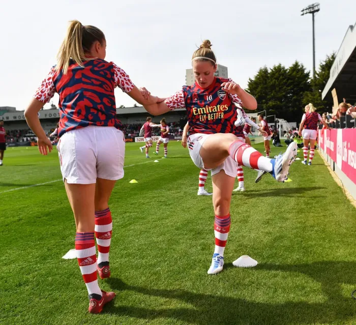 Framed Print : Arsenal Women vs Chelsea Women: FA Cup Semi-Final Clash