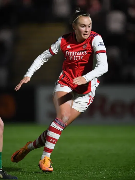 Framed Print : Arsenal Women vs Coventry United: Vitality FA Cup Quarterfinal Showdown Framed Print : Arsenal Women vs Coventry United: Vitality FA Cup Quarterfinal Showdown