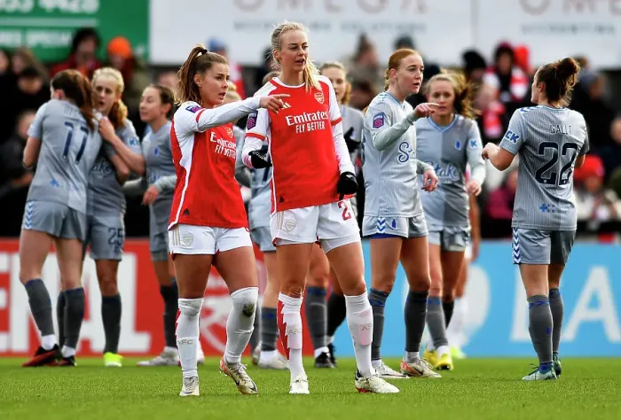 Framed Print : Arsenal Women vs Everton Women: Barclays Super League Showdown at Meadow Park (2023-24) Framed Print : Arsenal Women vs Everton Women: Barclays Super League Showdown at Meadow Park (2023-24)