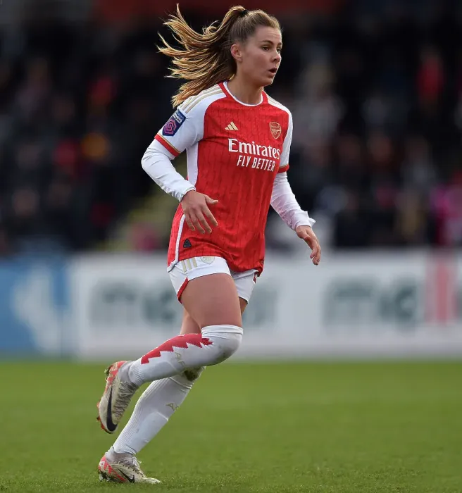 Framed Print : Arsenal Women vs Everton Women: Barclays Super League Showdown at Meadow Park (2023-24) Framed Print : Arsenal Women vs Everton Women: Barclays Super League Showdown at Meadow Park (2023-24)