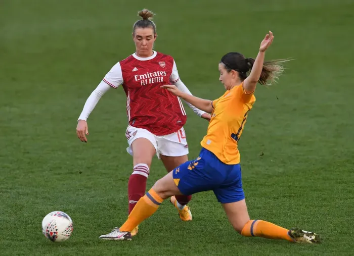Framed Print : Arsenal Women vs. Everton Women: A FA WSL Clash at Meadow Park