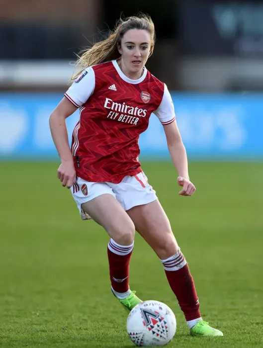 Framed Print : Arsenal Women vs Everton Women: Lisa Evans in Action - Barclays FA WSL Clash at Meadow Park (2020-21) Framed Print : Arsenal Women vs Everton Women: Lisa Evans in Action - Barclays FA WSL Clash at Meadow Park (2020-21)