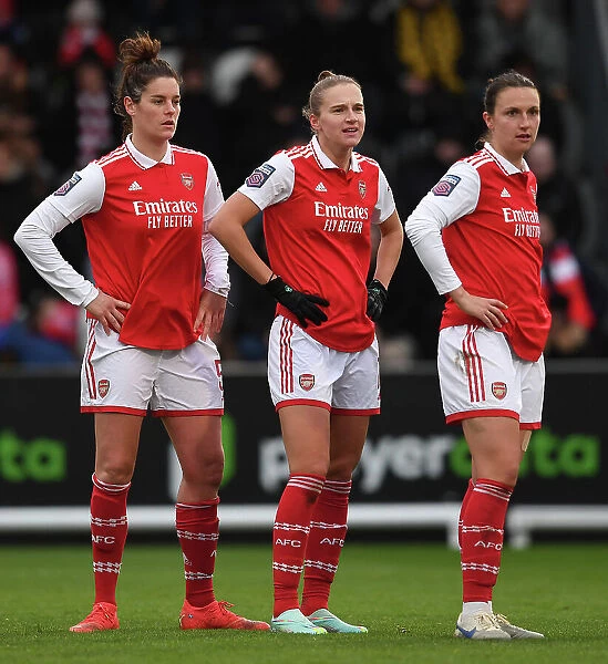 Arsenal Women vs Everton Women: Miedema, Beattie, and Wubben-Moy in Action (2022-23)