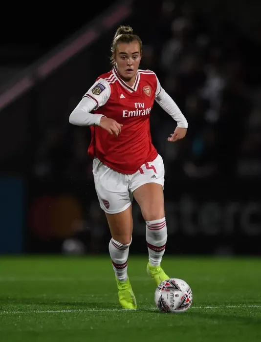 Framed Print : Arsenal Women vs Fiorentina Women: Showdown in UEFA Women's Champions League at Meadow Park Framed Print : Arsenal Women vs Fiorentina Women: Showdown in UEFA Women's Champions League at Meadow Park