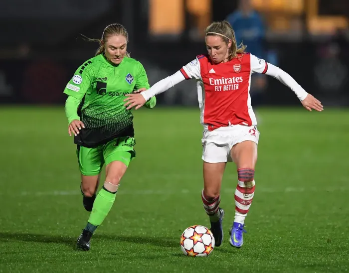 Framed Print : Arsenal Women vs HB Koge: Battle in the UEFA Women's Champions League