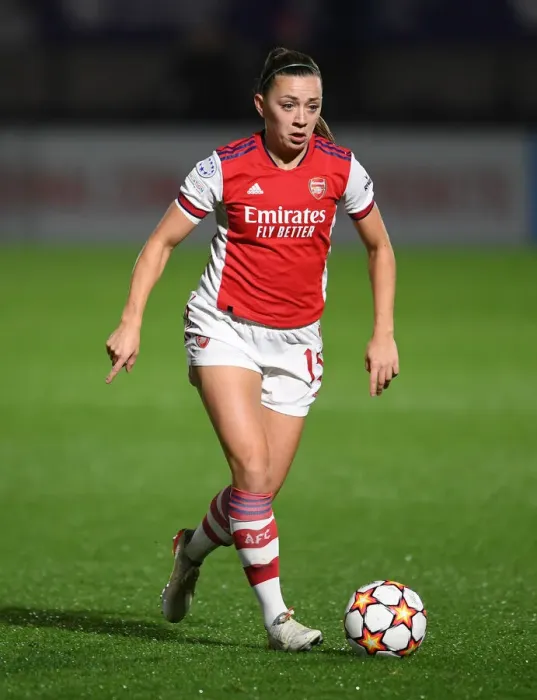 Framed Print : Arsenal Women vs HB Koge: A UEFA Women's Champions League Showdown at Meadow Park