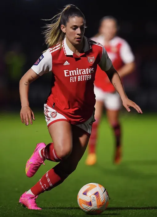 Framed Print : Arsenal Women vs Leicester City: FA Women's Super League Showdown at Meadow Park