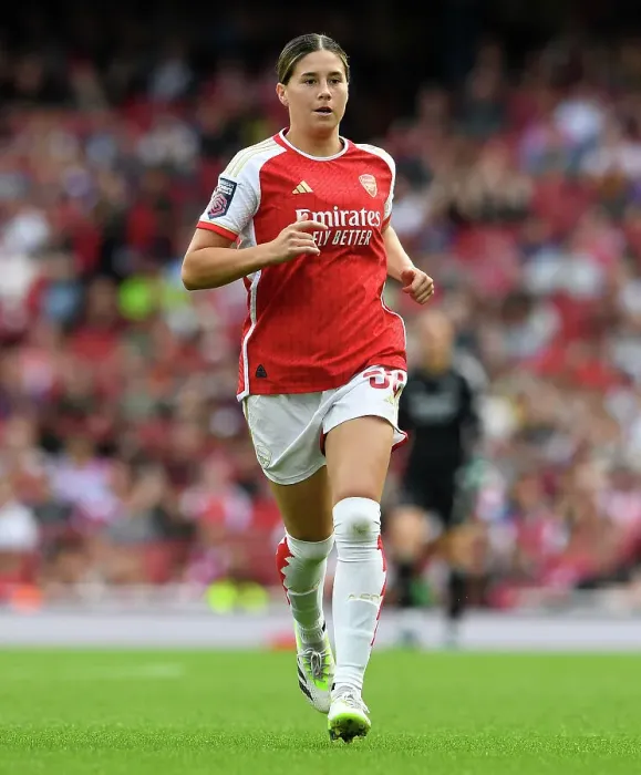Framed Print : Arsenal Women vs Liverpool Women: Barclays Super League Showdown at Emirates Stadium (2023-24)