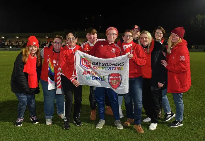 Framed Print : Arsenal Women vs Manchester City: Passionate Fans Cheer at Conti Cup Semi-Final
